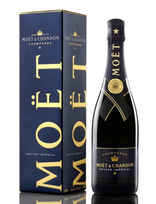 moet chandon nectar imperial in a box 6254150431e86 scaled 1